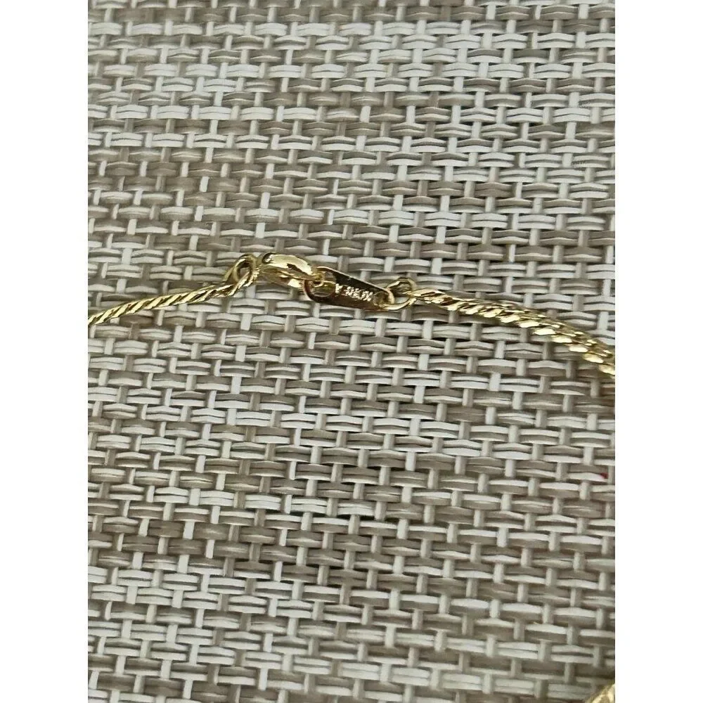 Gold Tone‎ Marked Korea Bracelet (d)